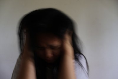 Waarom migraine vrouwen twee keer zo vaak treft als mannen